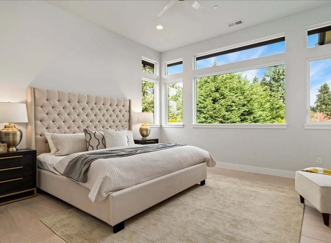 
Хозяйская спальня