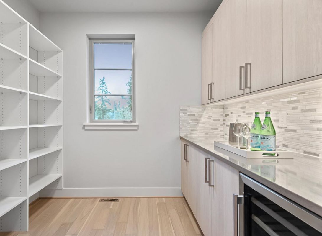 Kitchen. Plan JD-23802-2-4