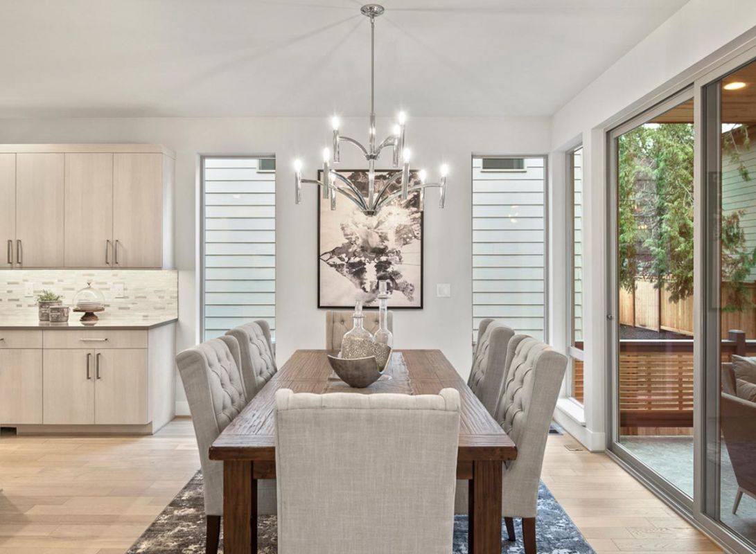 Dining Table. Plan JD-23802-2-4