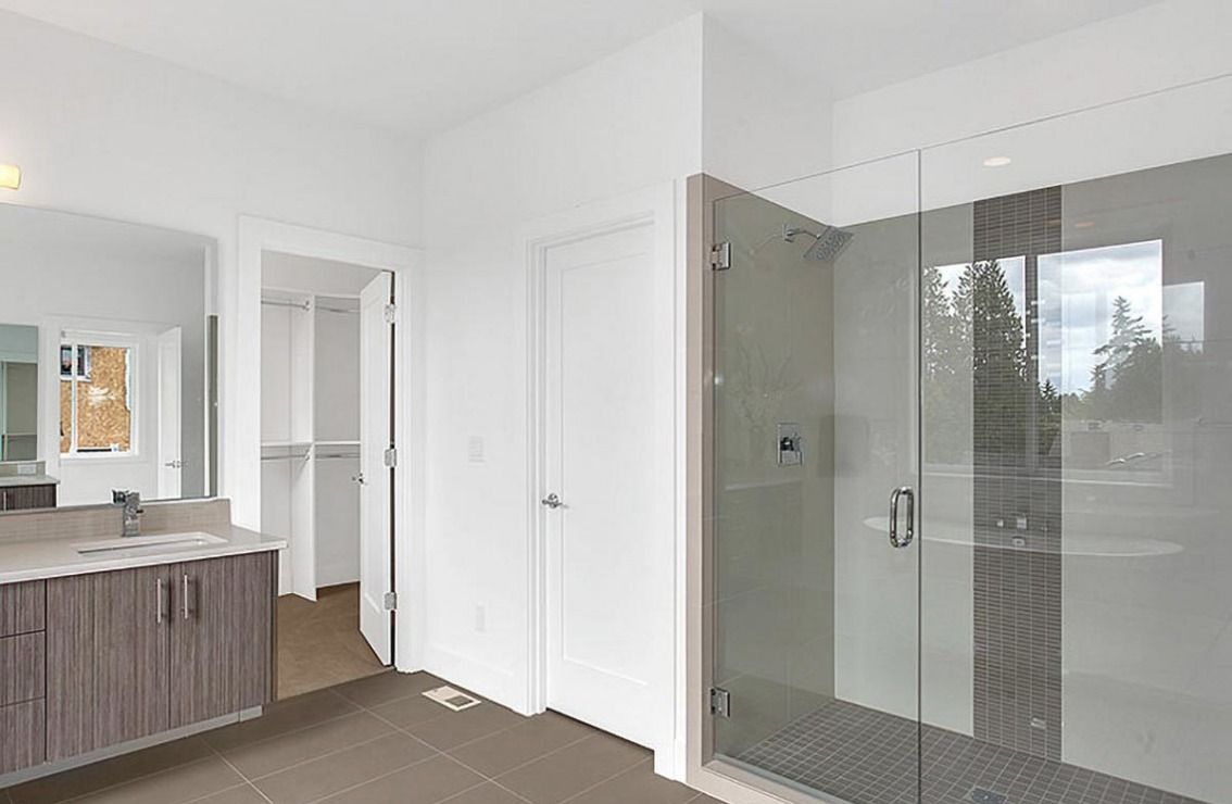 Glass shower