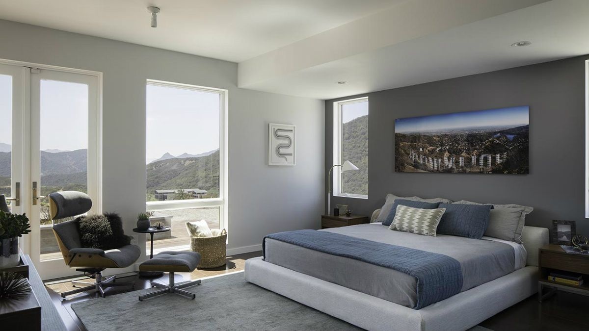 Modern Bedroom Design In Gray Colors