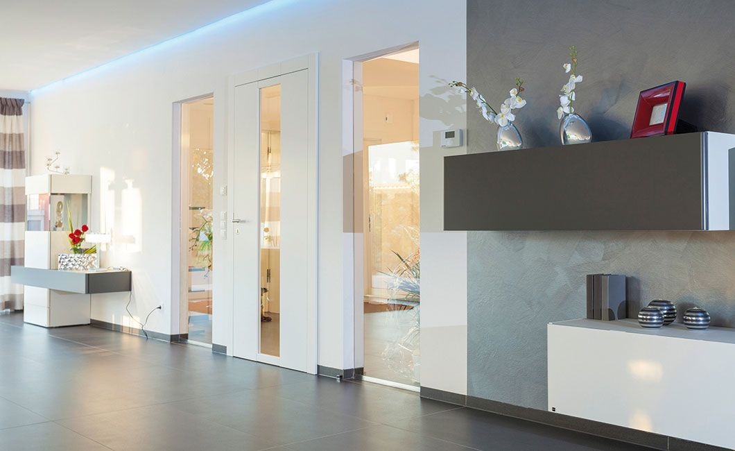 Foyer Foyer in bright colors will warmly welcome guests.
