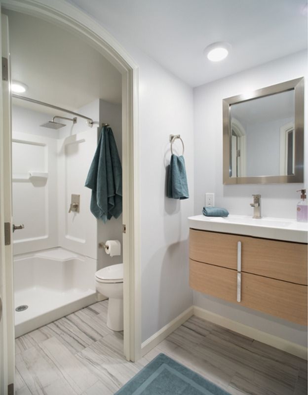 Flex house bathroom